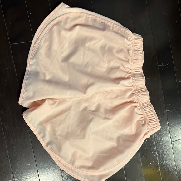 NWOT Nike Dri-Fit Light Pink shorts - Picture 6 of 7